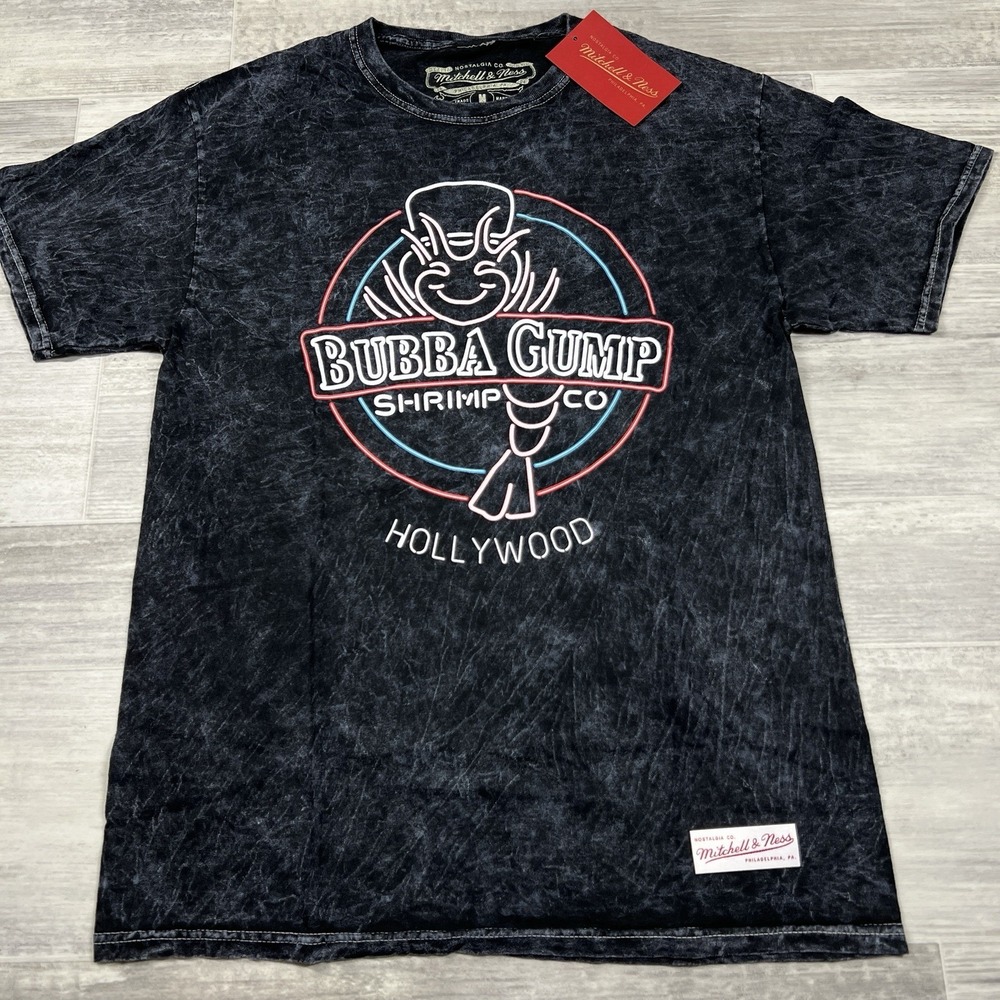 Mitchell and Ness Men's Medium Bubba Gump Shrimp Neon Graphic Black Shirt‎ NWT